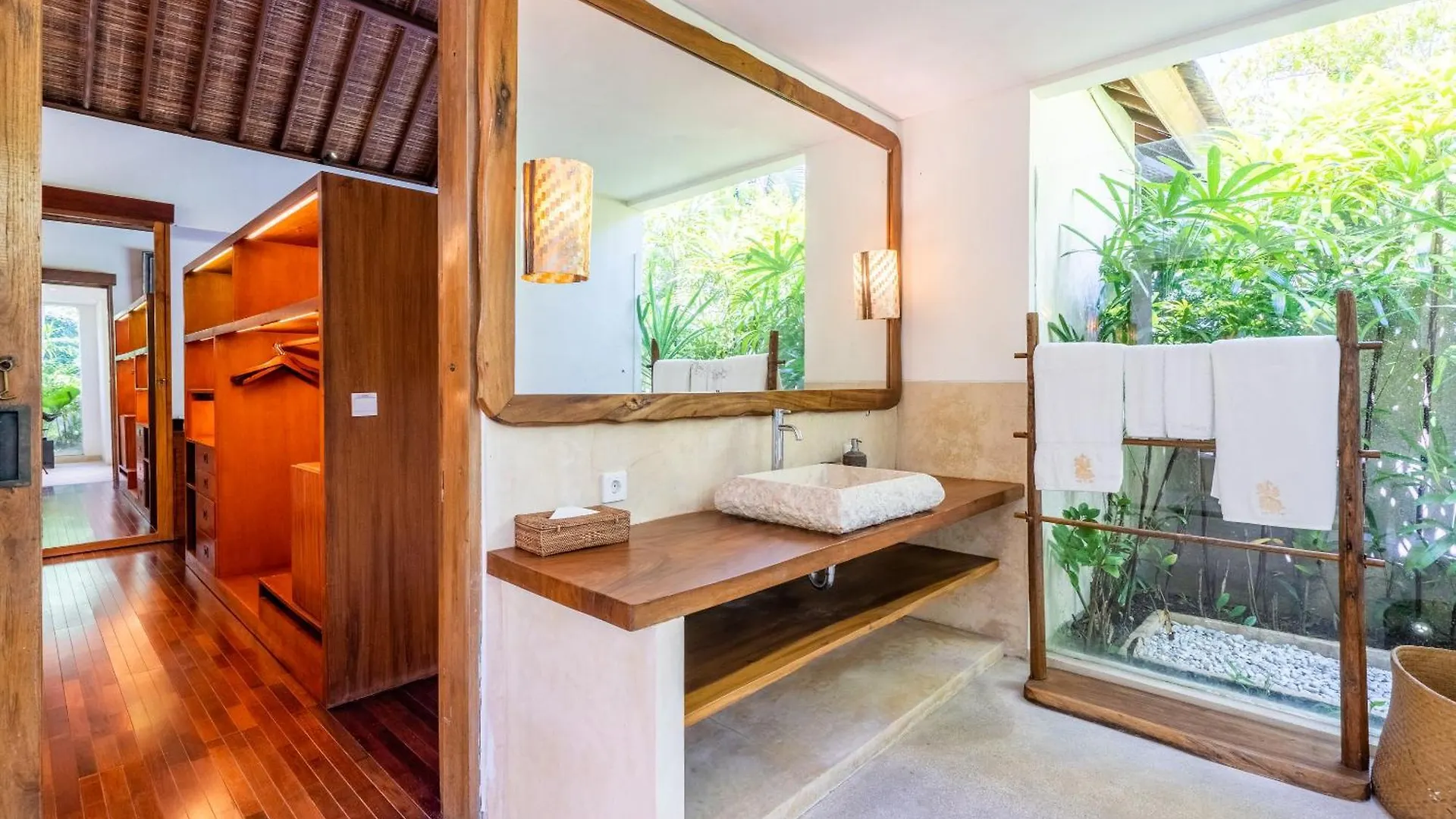 Villa Ku Besar By Villa Finder Dalung